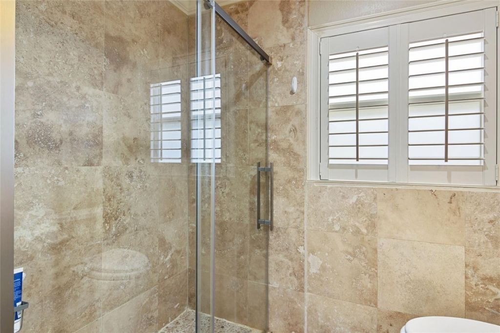 16686 Golfview Drive, Weston, FL 33326 Photo