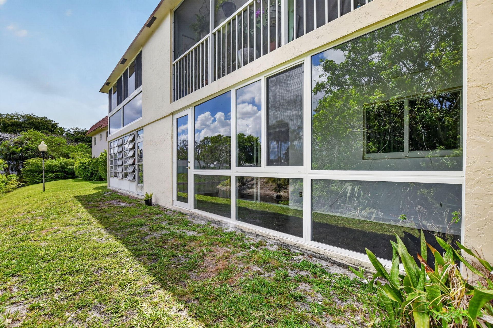 9220 SW 3rd Street, Unit 907, Boca Raton, FL 33428 Photo