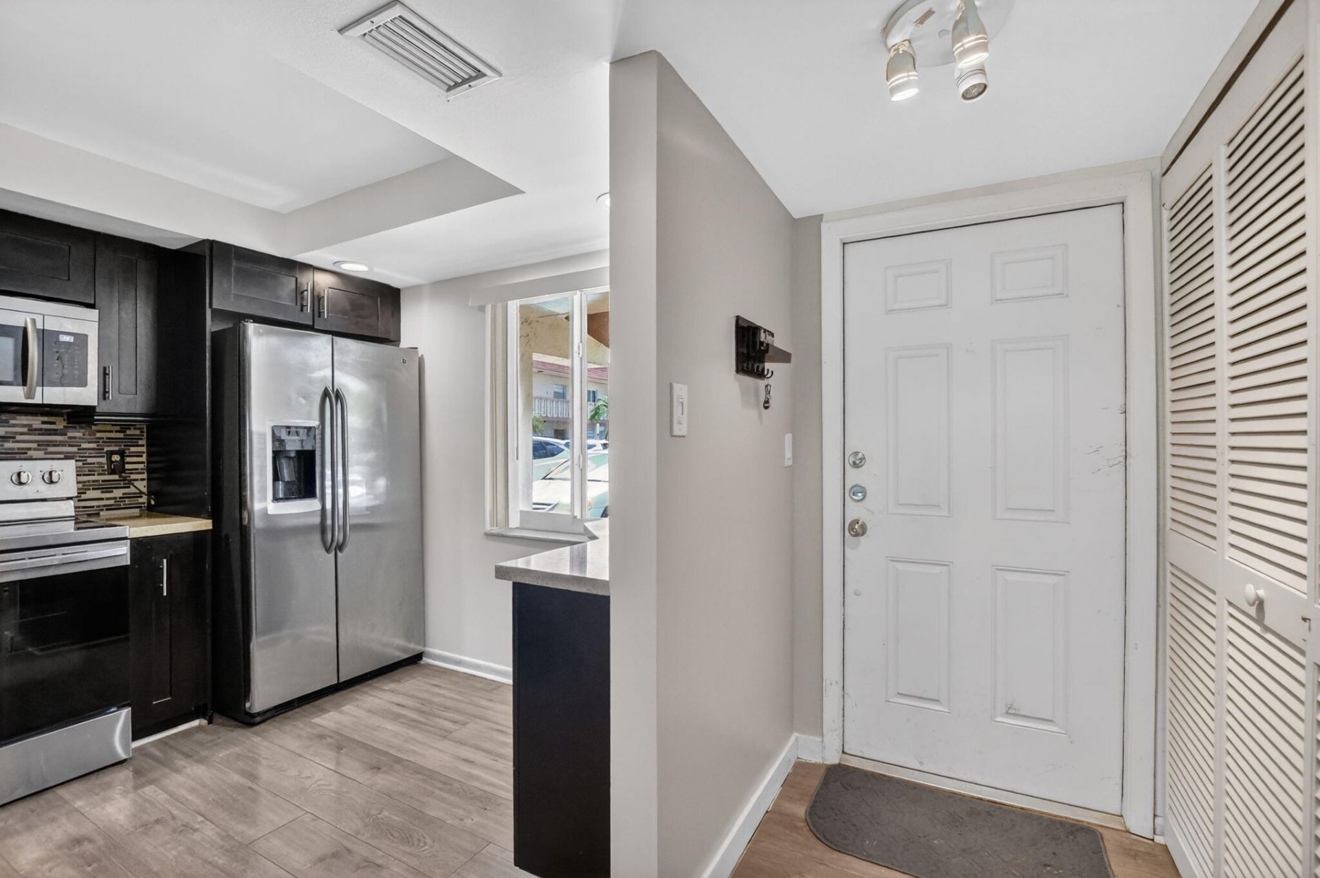 9220 SW 3rd Street, Unit 907, Boca Raton, FL 33428 Photo