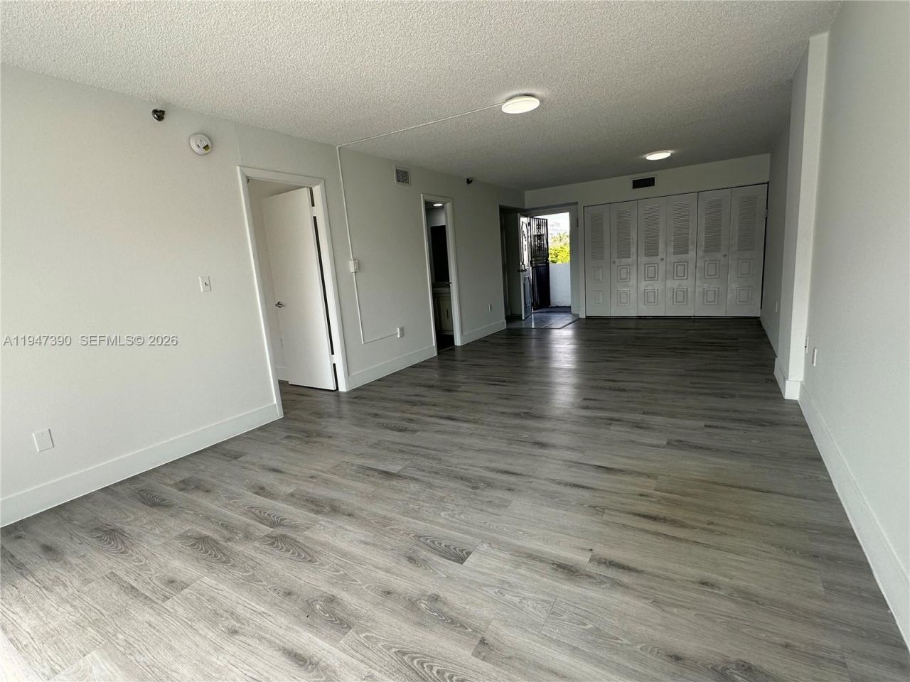 1345 West Ave, Unit 303, Miami Beach, FL 33139 Photo