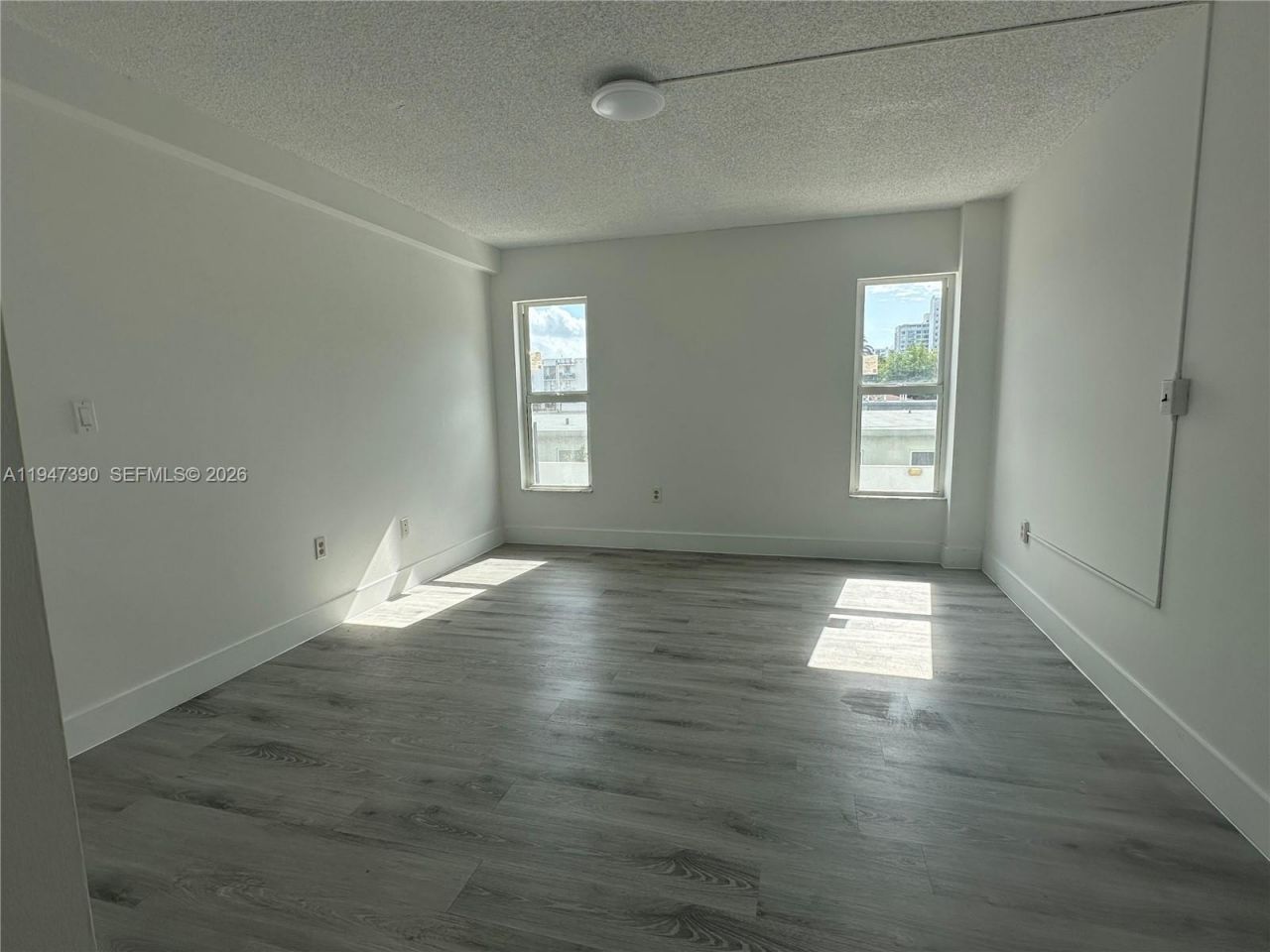 1345 West Ave, Unit 303, Miami Beach, FL 33139 Photo