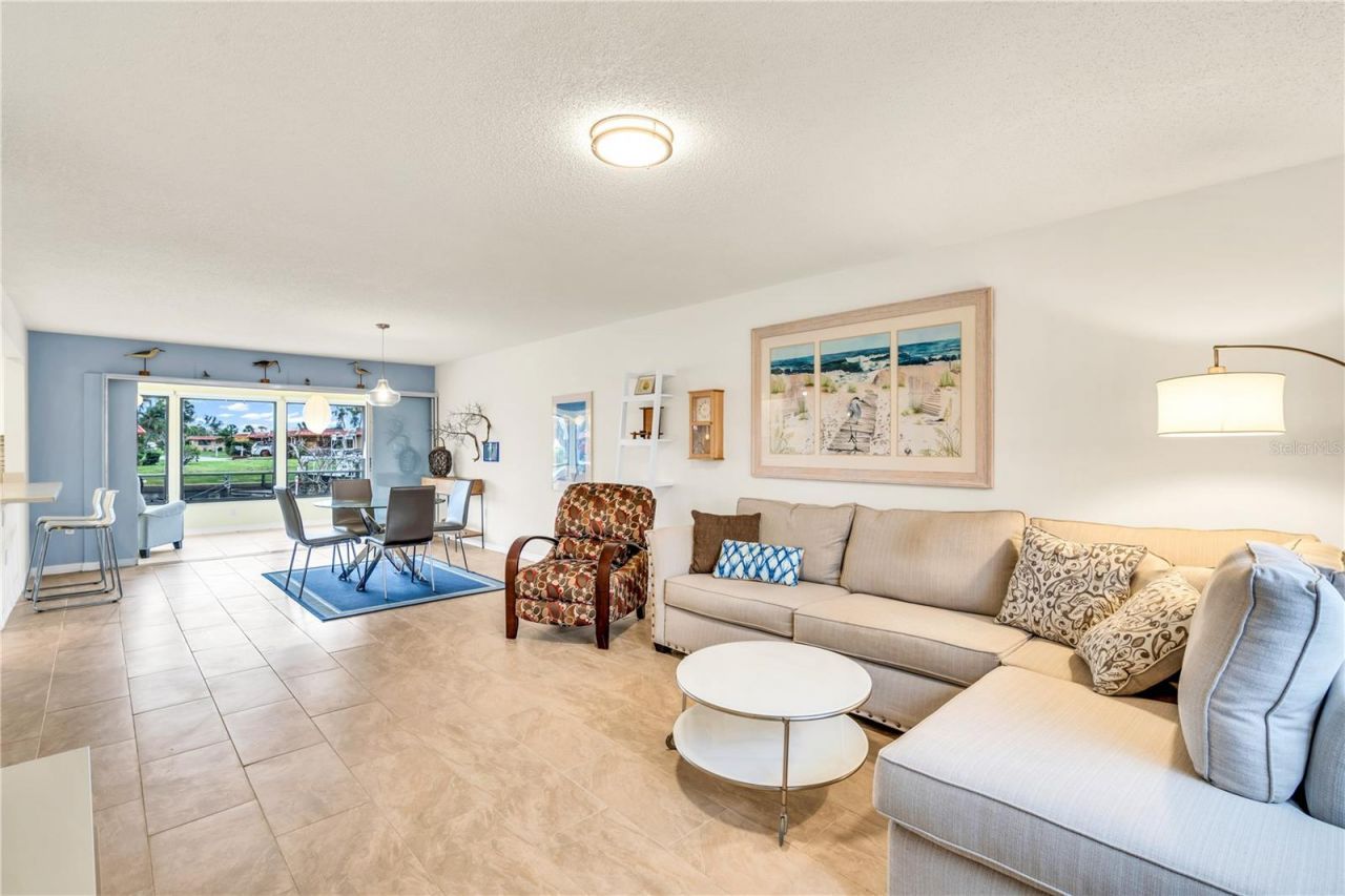 3866 Catalina Drive, Bradenton, FL 34210 Photo