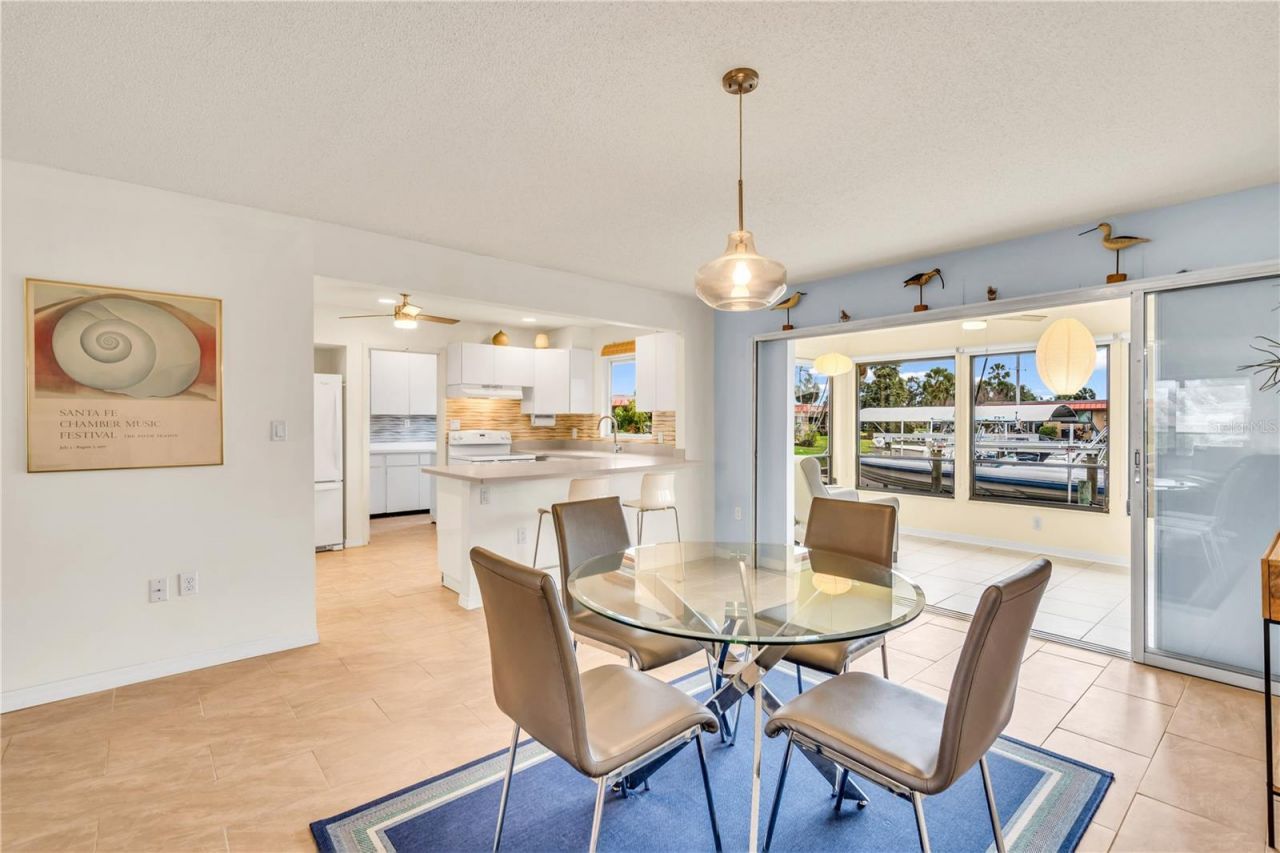 3866 Catalina Drive, Bradenton, FL 34210 Photo