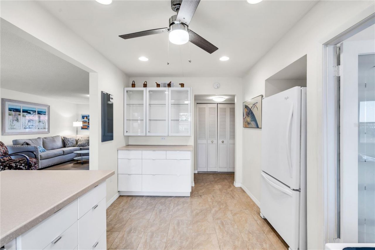 3866 Catalina Drive, Bradenton, FL 34210 Photo