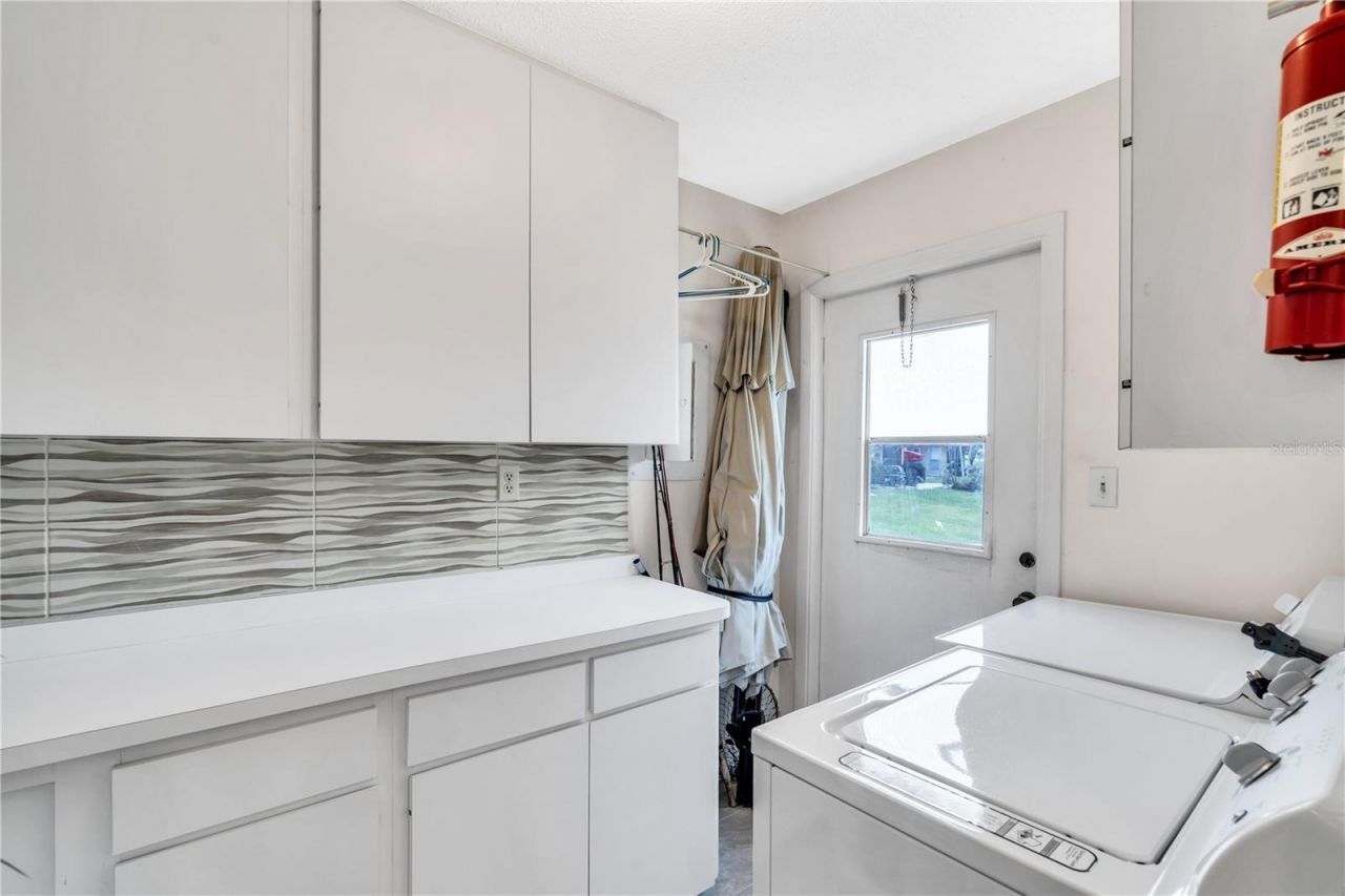 3866 Catalina Drive, Bradenton, FL 34210 Photo