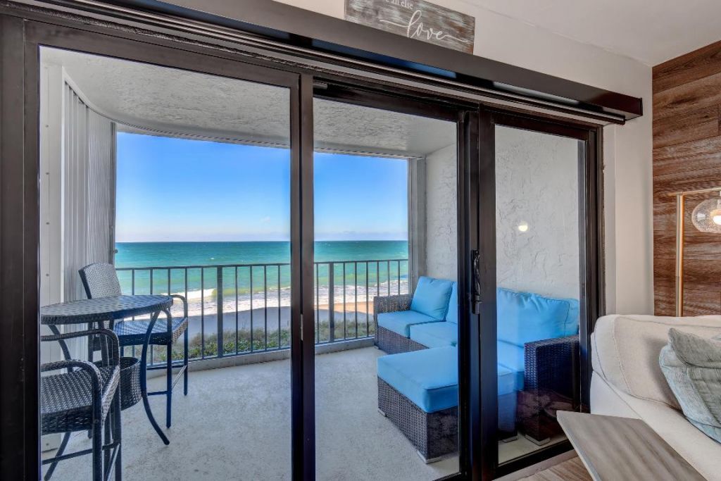 9490 S Ocean Drive, Unit 412, Jensen Beach, FL 34957 Photo