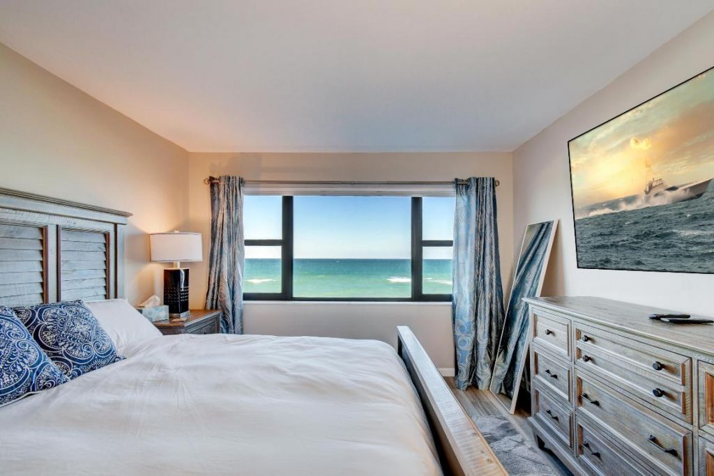 9490 S Ocean Drive, Unit 412, Jensen Beach, FL 34957 Photo