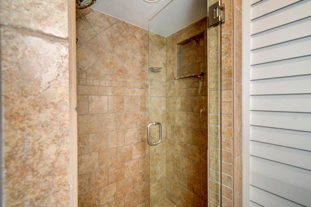 9490 S Ocean Drive, Unit 412, Jensen Beach, FL 34957 Photo