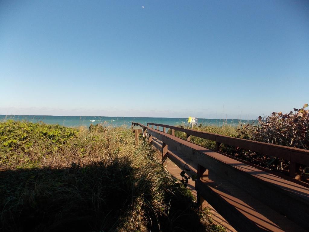 9490 S Ocean Drive, Unit 412, Jensen Beach, FL 34957 Photo