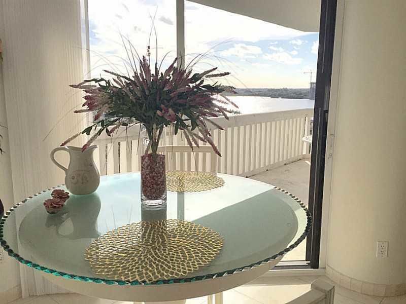 2000 Island Boulevard, Unit 1107, Aventura, FL 33160 Photo