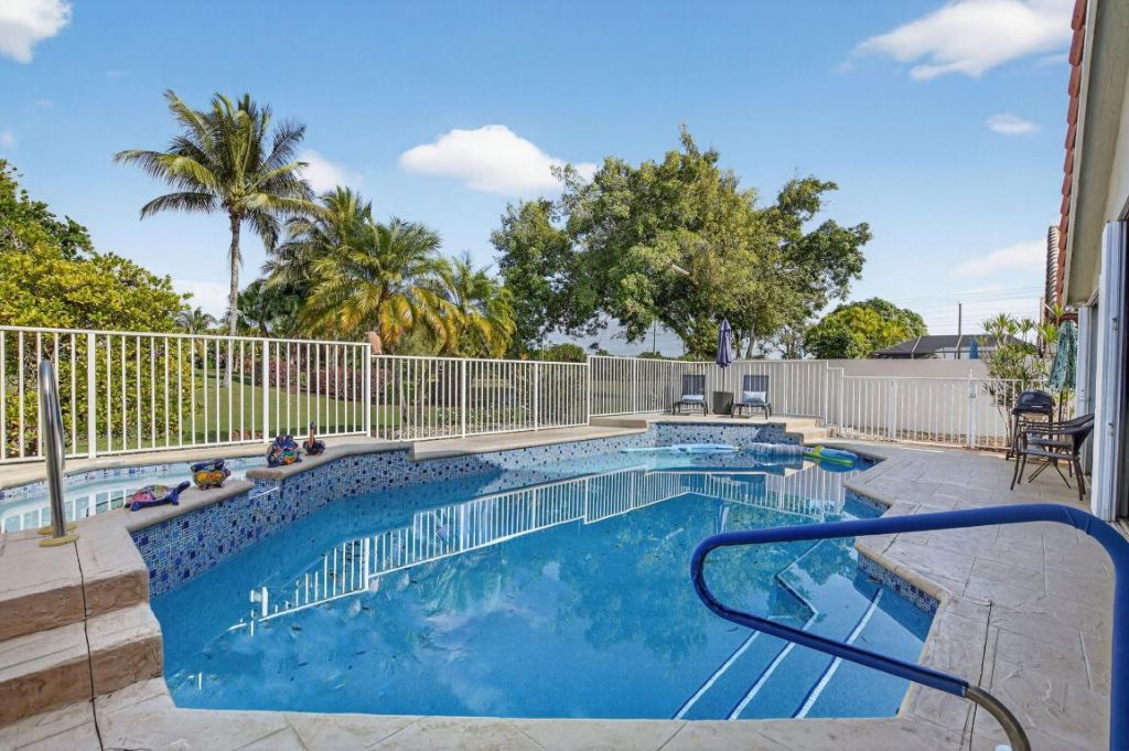 11270 Clover Leaf Circle, Boca Raton, FL 33428 Photo
