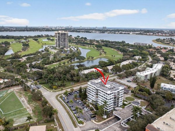 1500 Presidential Way, Unit 805, West Palm Beach, FL 33401