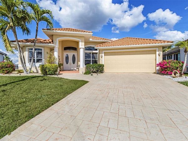 400 GUN CAY LANE, PUNTA GORDA, FL 33950