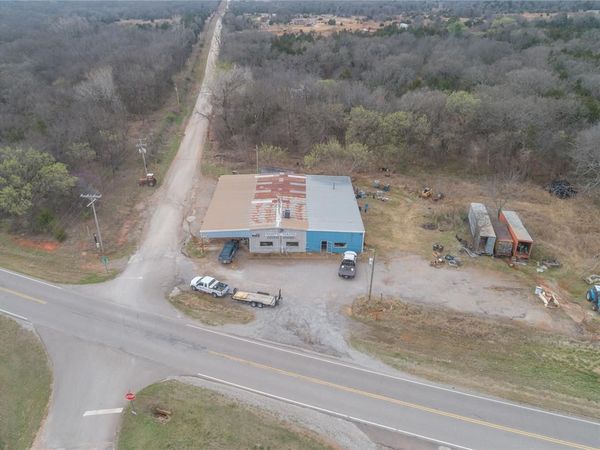 OK-39 Highway, Wanette, OK 74878