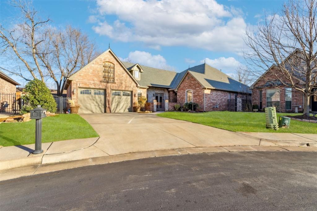 3524 Old Georgetowne Road, Edmond, OK 73013 Main Photo