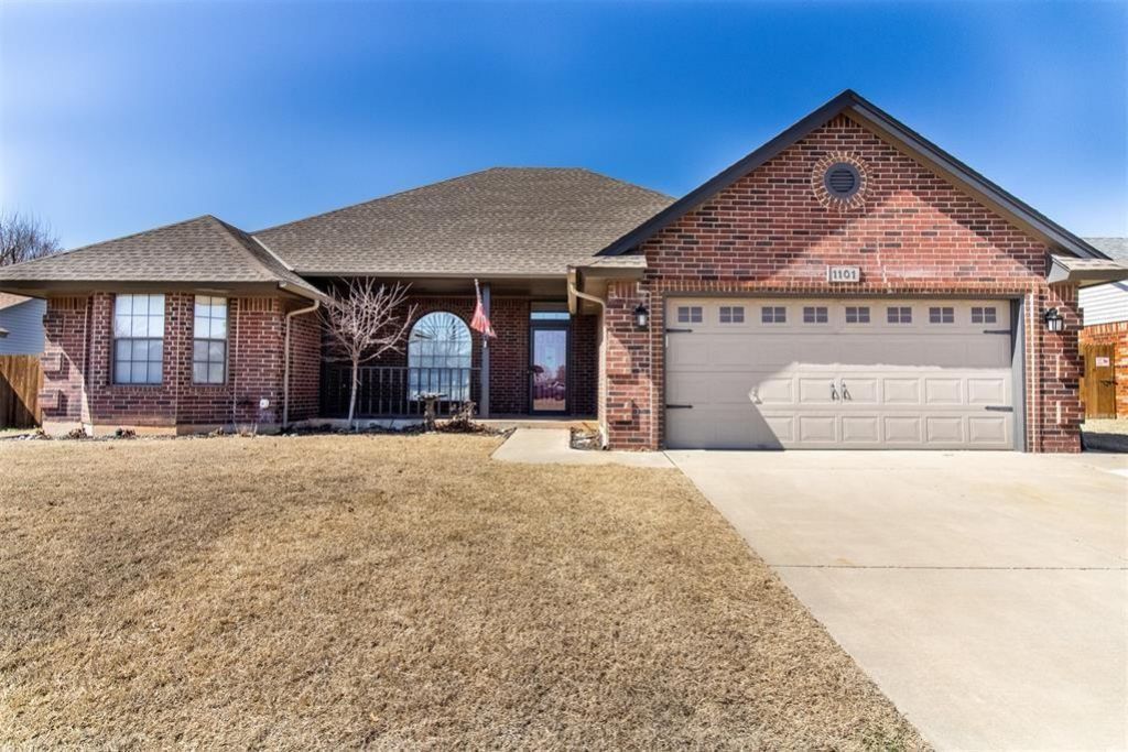 1101 Bronze Medal Road, Moore, OK 73160 Main Photo