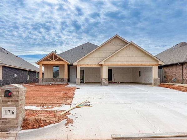 11716 SW 15th Terrace, Yukon, OK 73099
