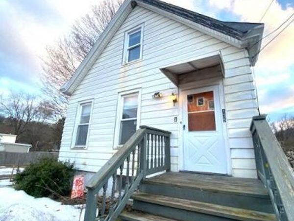 125 2nd Street, Port Ewen, NY 12417