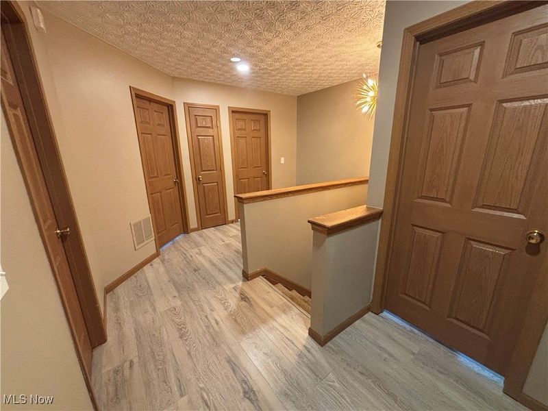 1088 Amherst Boulevard, London, OH 43140 Photo 15