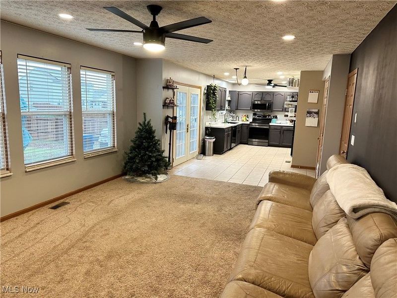 1088 Amherst Boulevard, London, OH 43140 Photo 5