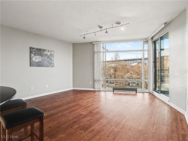 1237 Washington Avenue, Unit 410, Cleveland, OH 44113 Photo 14