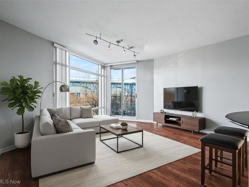 1237 Washington Avenue, Unit 410, Cleveland, OH 44113 Photo 15