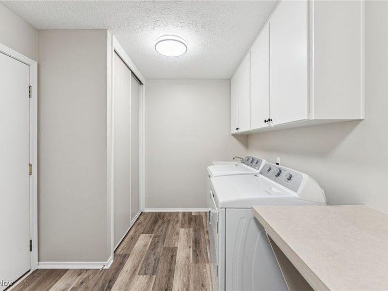 32693 Bridgestone Drive, North Ridgeville, OH 44039 Photo 17