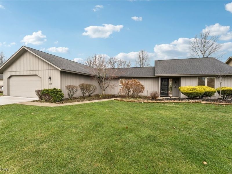 32693 Bridgestone Drive, North Ridgeville, OH 44039 Photo 3