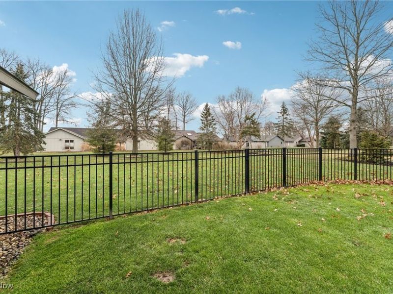 32693 Bridgestone Drive, North Ridgeville, OH 44039 Photo 41