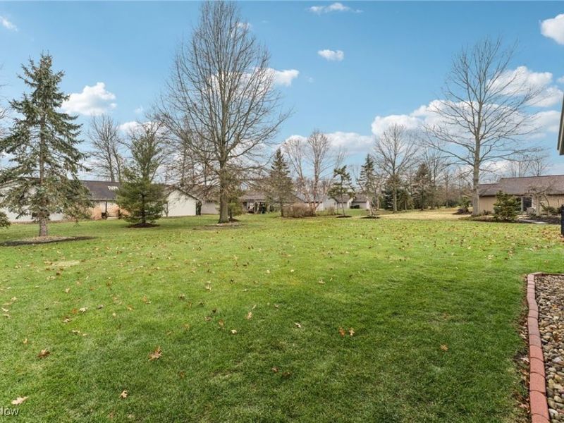 32693 Bridgestone Drive, North Ridgeville, OH 44039 Photo 48