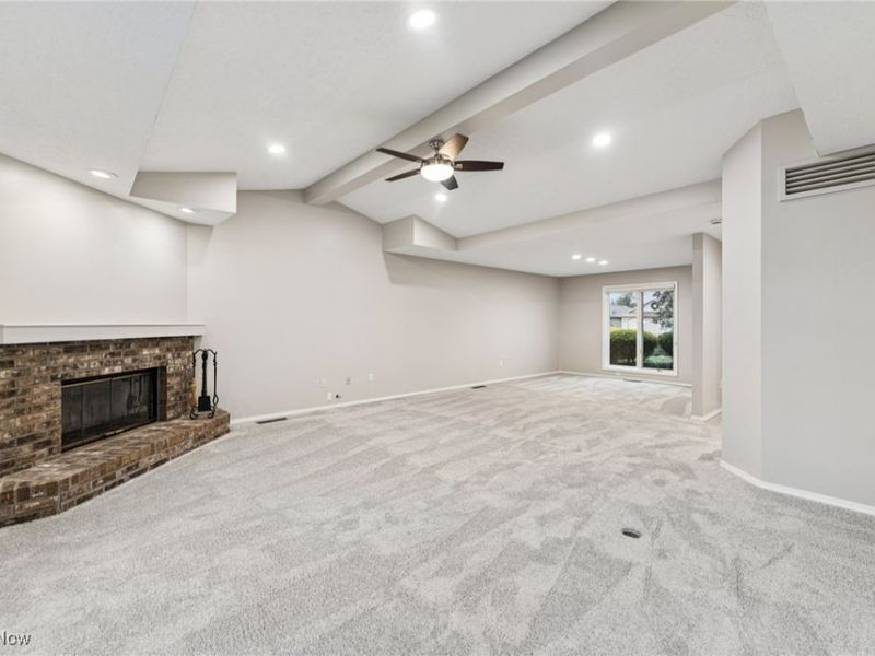 32693 Bridgestone Drive, North Ridgeville, OH 44039 Photo 8