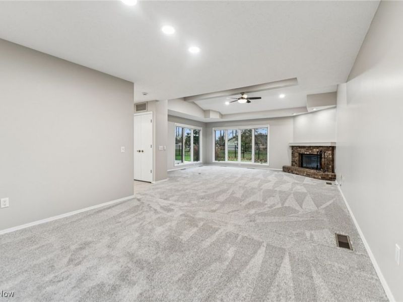 32693 Bridgestone Drive, North Ridgeville, OH 44039 Photo 9