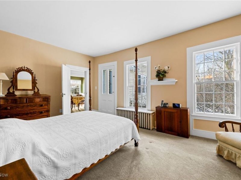 123 S Chillicothe Road, Aurora, OH 44202 Photo 5