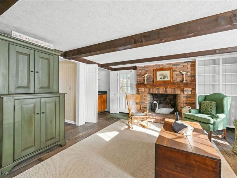 123 S Chillicothe Road, Aurora, OH 44202 Photo 7