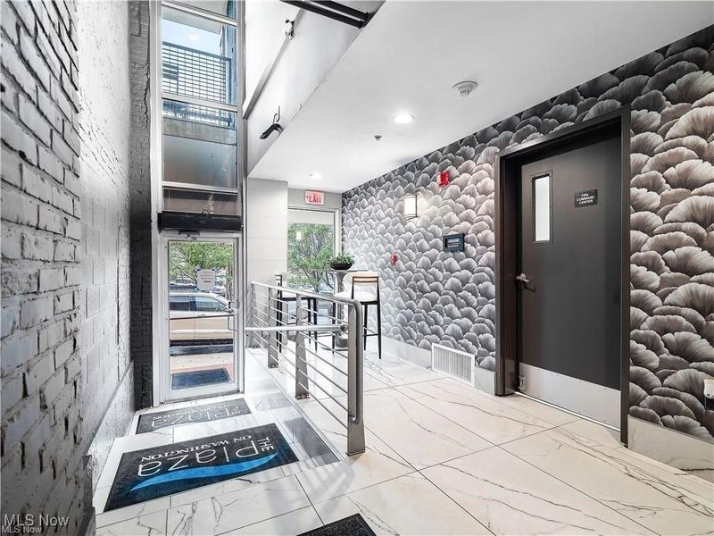 1237 Washington Avenue, Unit 410, Cleveland, OH 44113 Photo 3