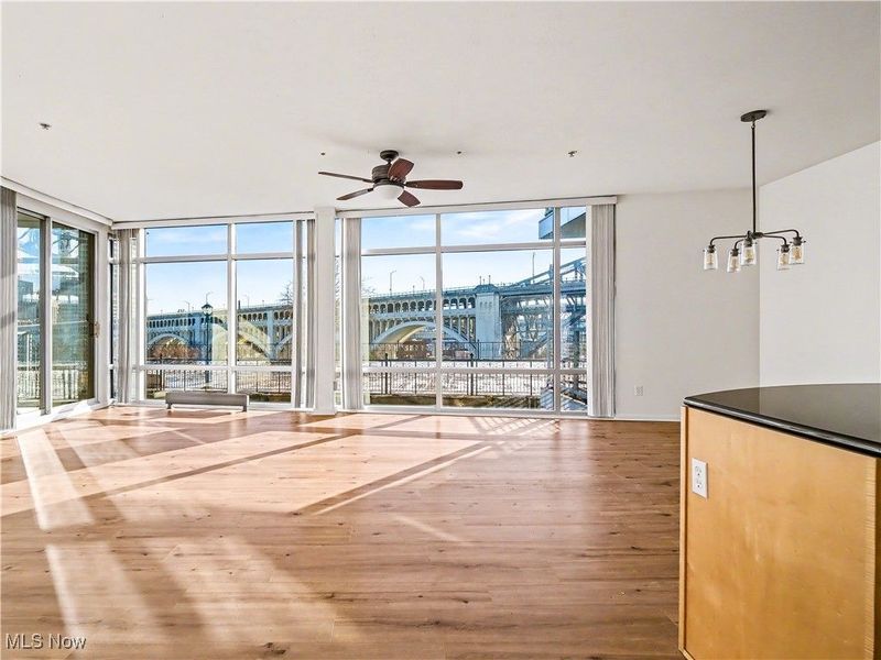 1237 Washington Avenue, Unit 804, Cleveland, OH 44113 Photo 8