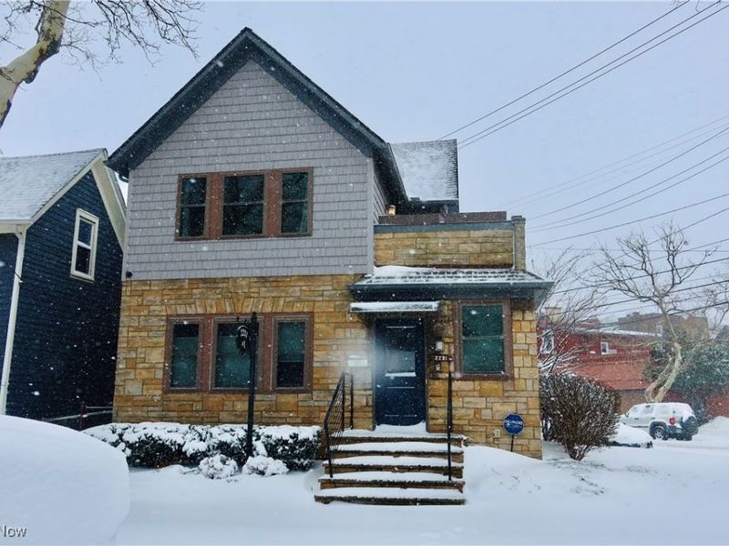 2231 W 10th Street, Unit 2, Cleveland, OH 44113 Photo 2