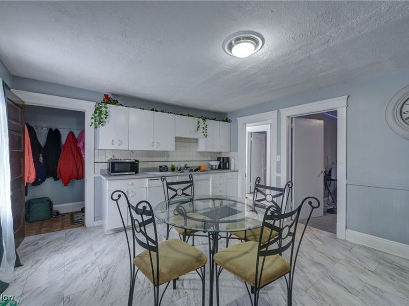 13105 Carrington Avenue, Cleveland, OH 44135 Photo 23