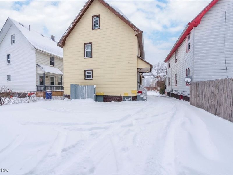 13105 Carrington Avenue, Cleveland, OH 44135 Photo 41