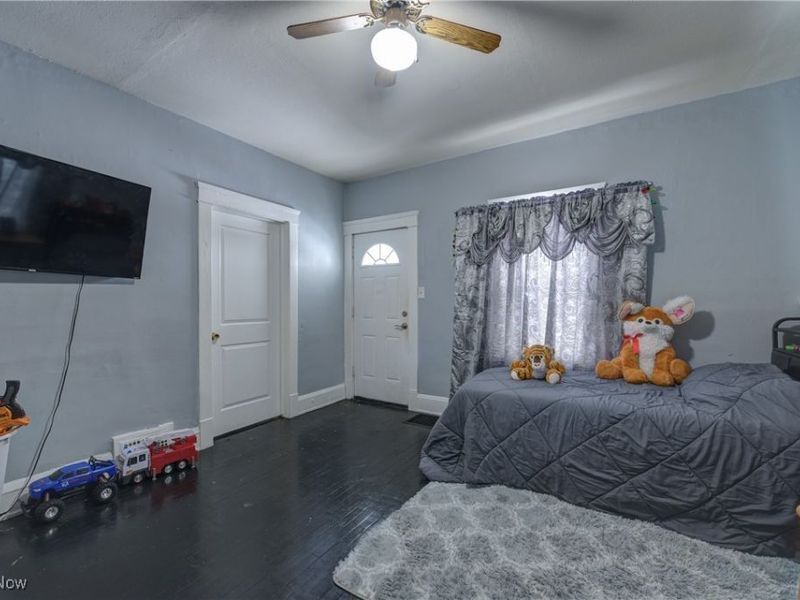 13105 Carrington Avenue, Cleveland, OH 44135 Photo 9