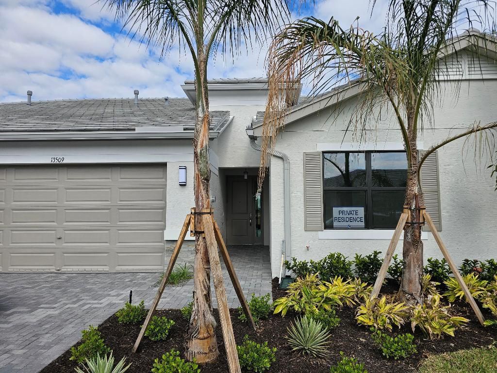 13509 SW Brightside Way, Port Saint Lucie, FL 34987 Photo