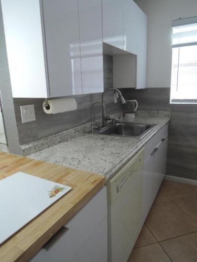 115 Lakes End Drive, Unit Apt D, Fort Pierce, FL 34982 Photo