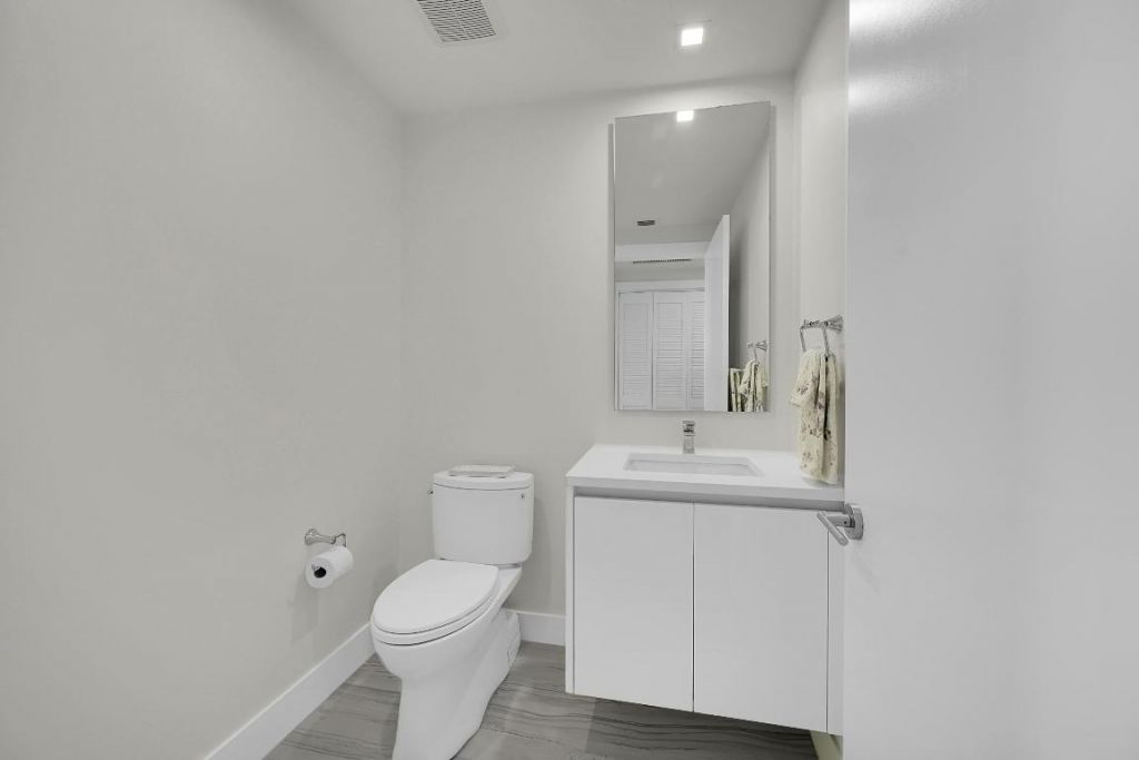 730 N Ocean Boulevard, Unit 1201, Pompano Beach, FL 33062 Photo