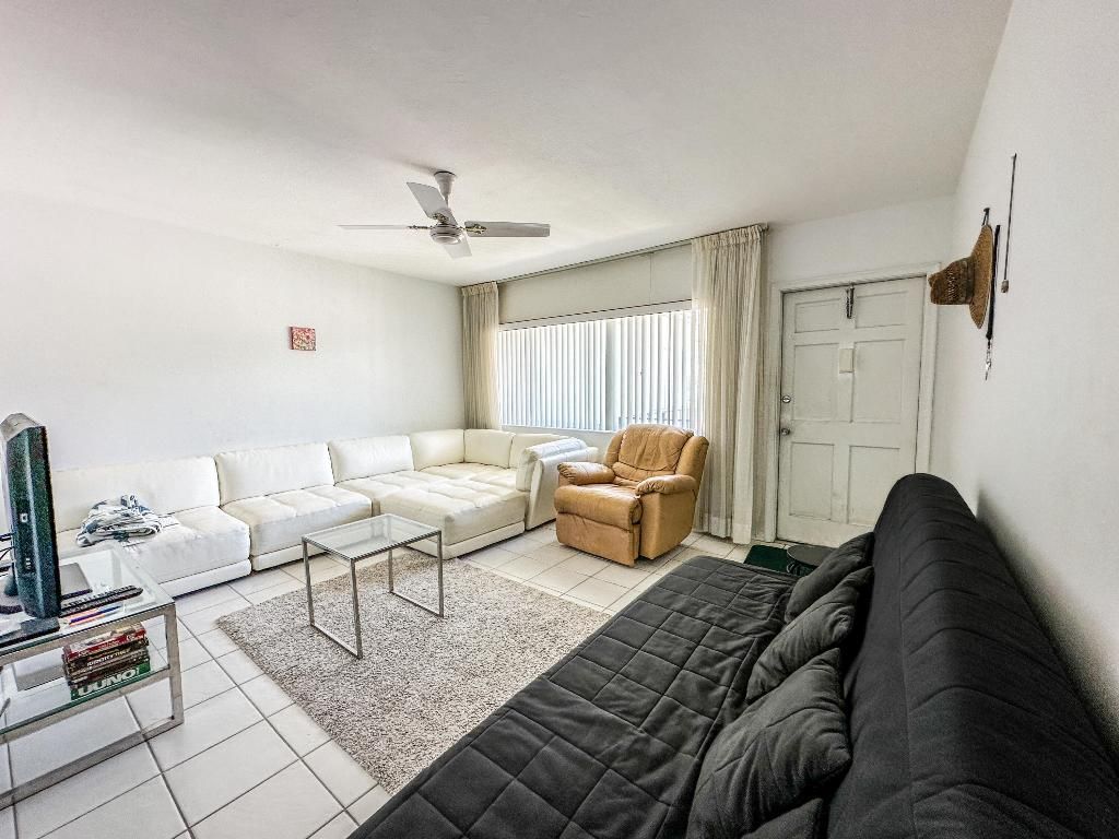 3280 N Lake Osborne Drive, Unit 207, Lake Worth Beach, FL 33461 Photo