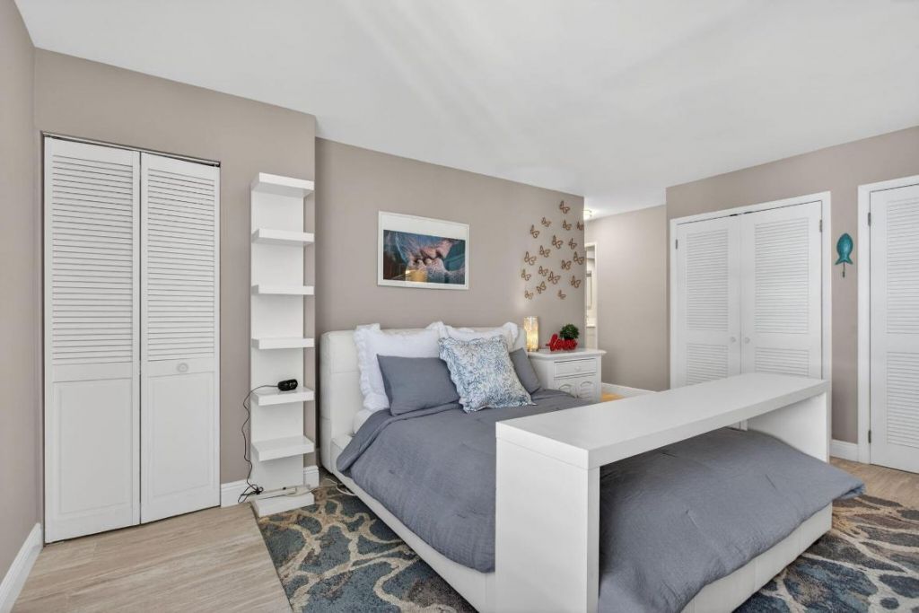 111 Briny Avenue, Unit 24-07, Pompano Beach, FL 33062 Photo