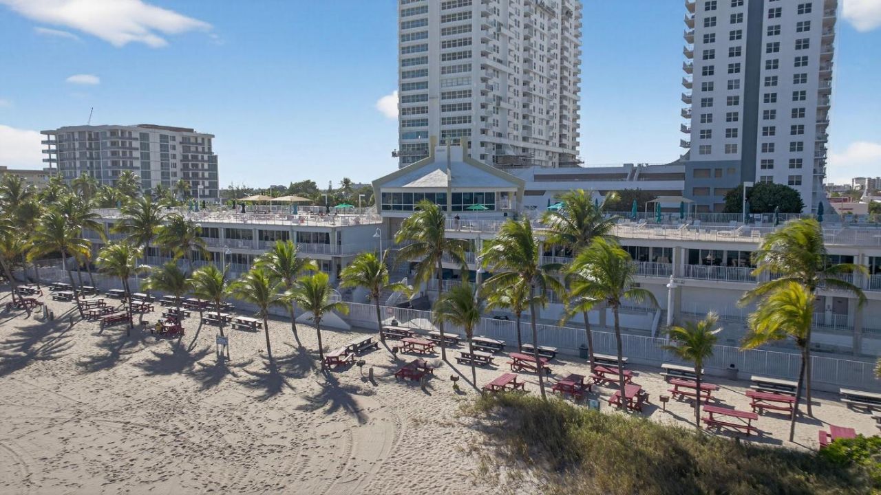 111 Briny Avenue, Unit 24-07, Pompano Beach, FL 33062 Photo