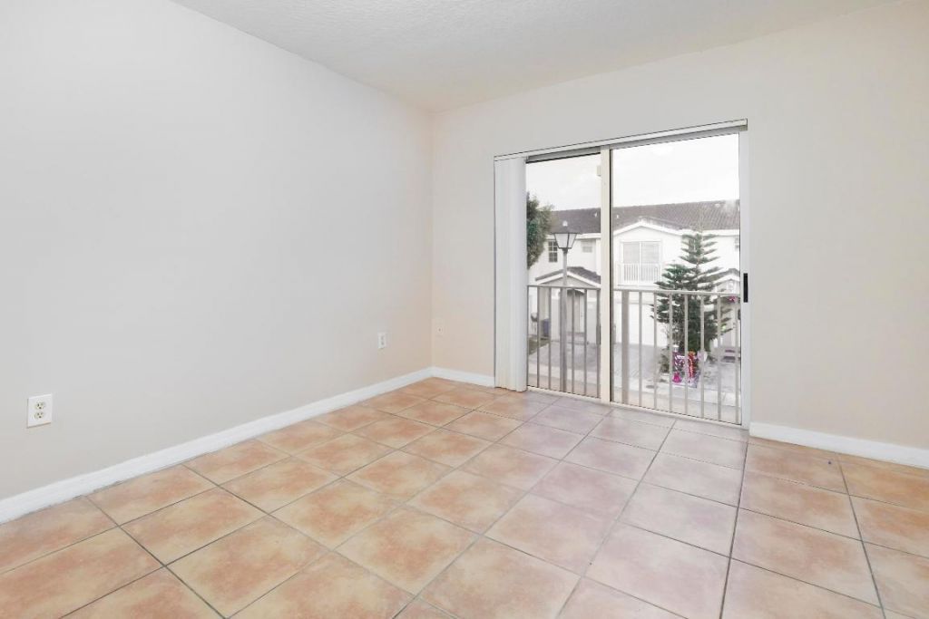 14142 SW 260th Street, Unit 105, Homestead, FL 33032 Photo