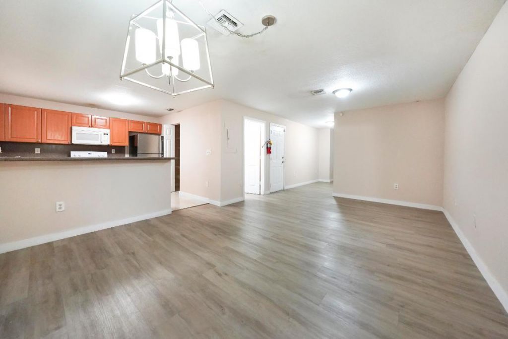 14142 SW 260th Street, Unit 105, Homestead, FL 33032 Photo