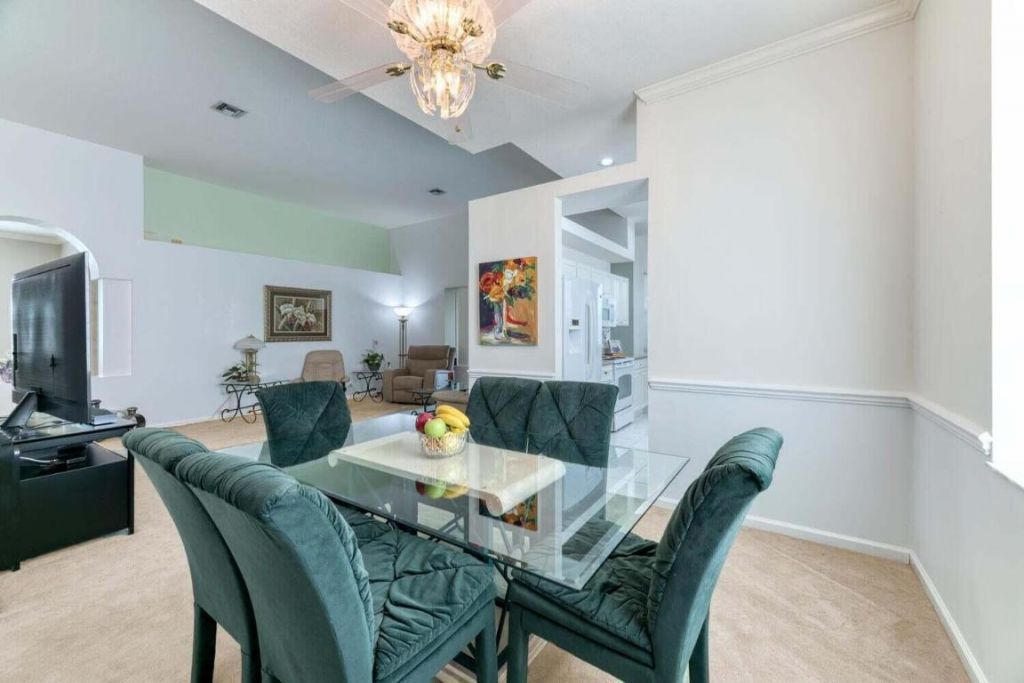 1232 Avondale Lane, West Palm Beach, FL 33409 Photo