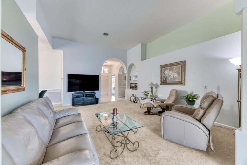 1232 Avondale Lane, West Palm Beach, FL 33409 Photo